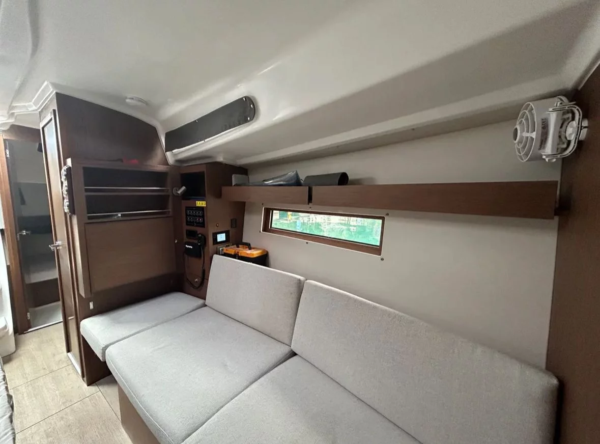 Oceanis 34.1 - 3 cab. (Sail Lynx)  - 12
