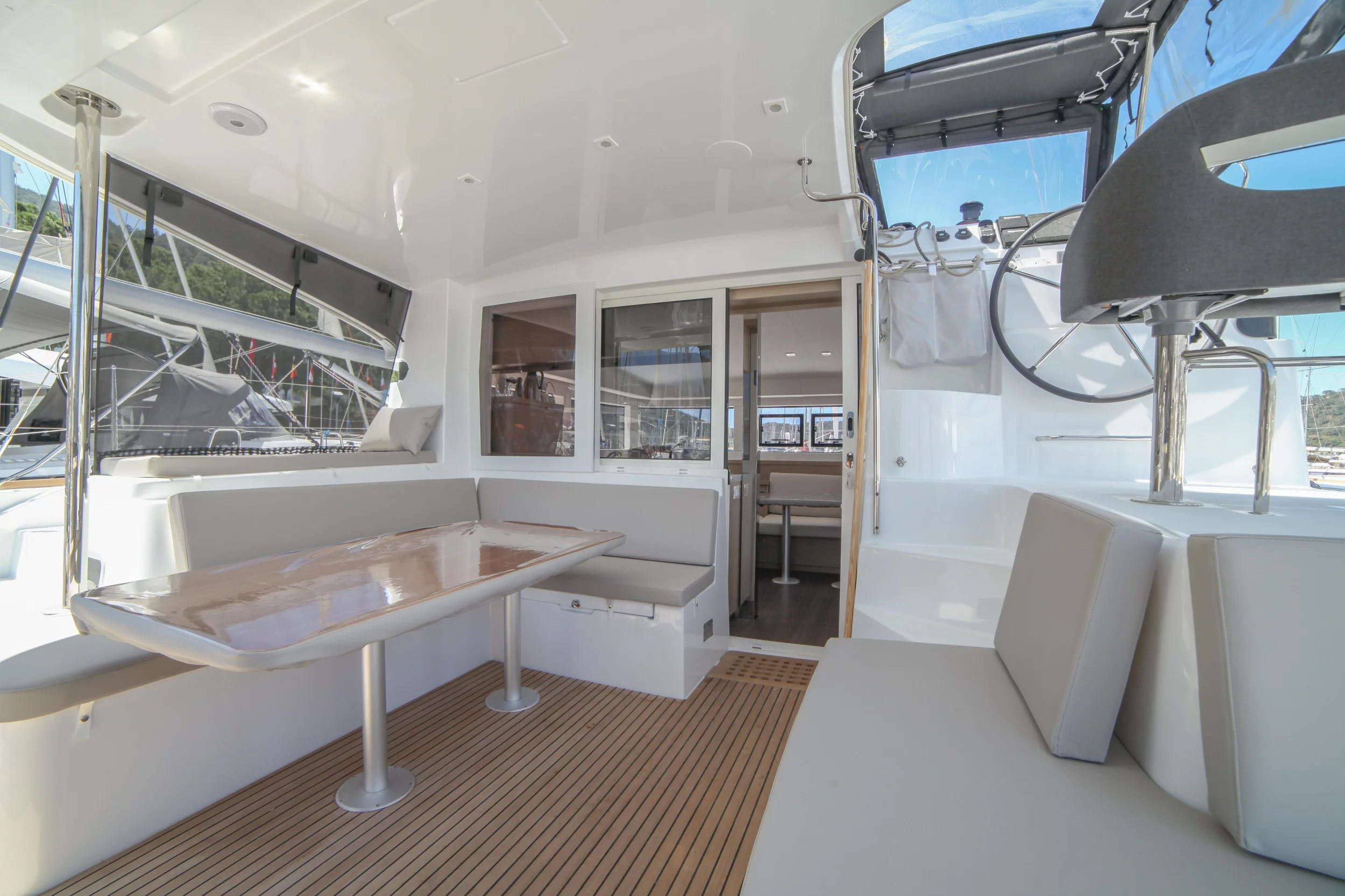 Lagoon 40 - 4 + 2 cab (Sail Sagitta)  - 3