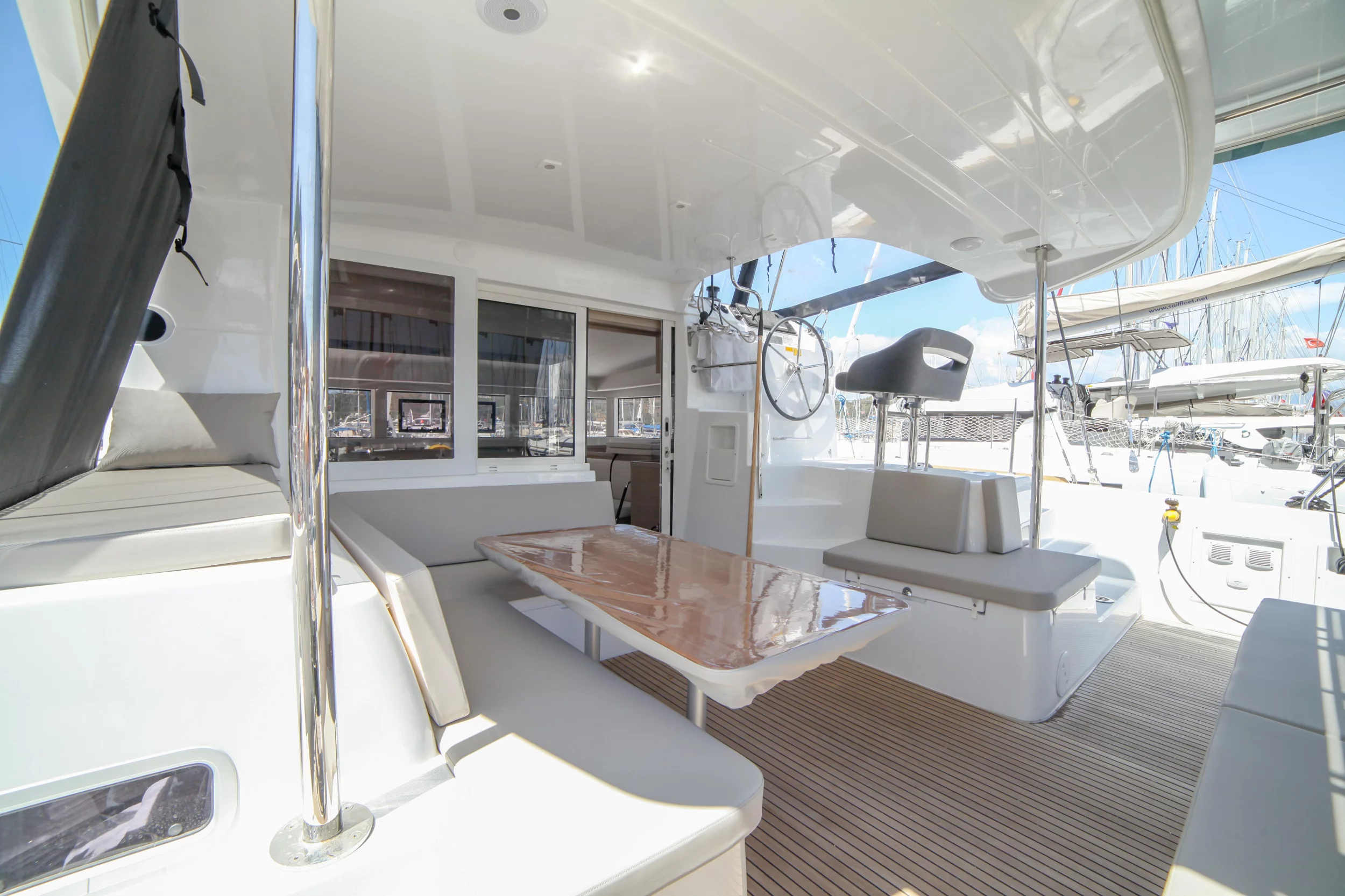 Lagoon 40 - 4 + 2 cab (Sail Sagitta)  - 5