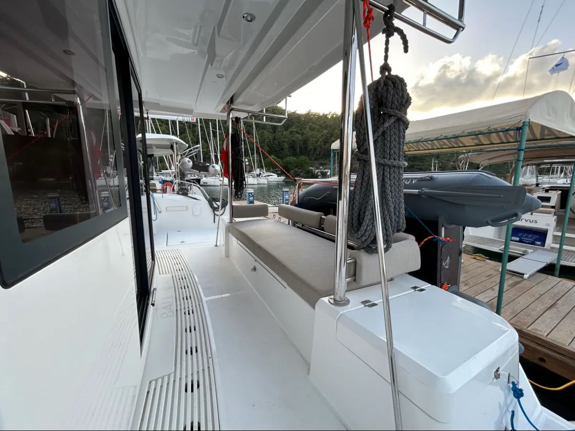 Photo #4 - Bali 4.2 - 4 + 1 cab. (Sail Spazio) en Orhaniye - 36762