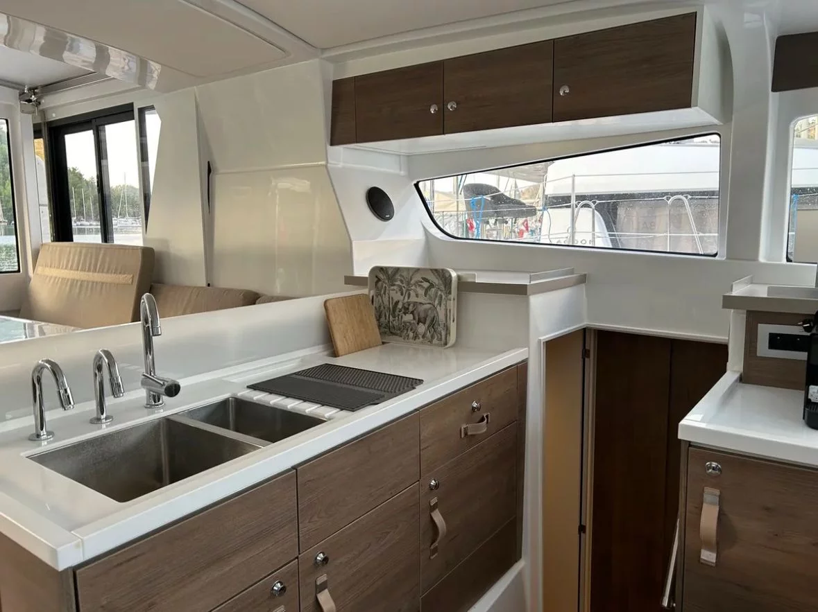 Bali 4.2 - 4 + 1 cab. (Sail Spazio)  - 12