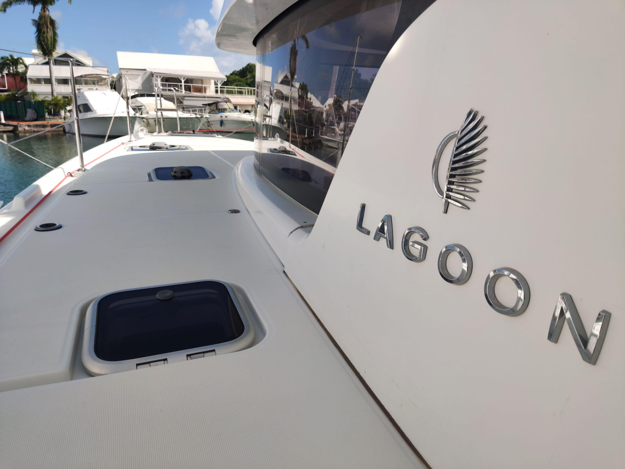 Photo #4 - Lagoon 42 - 4 + 2 cab. (Sleepy) in Bas du Fort - 36796