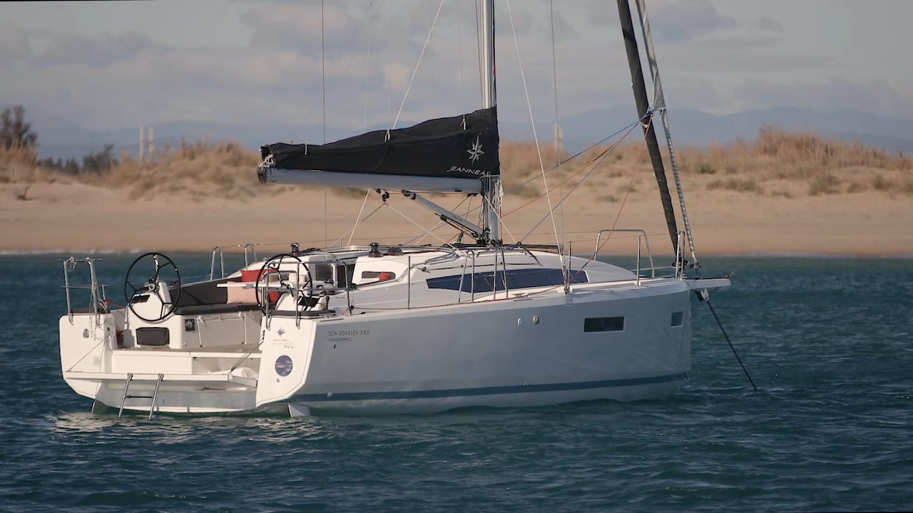 Photo #4 - Sun Odyssey 380 - 2 cab. (Simply The Best) in Gocek - 36845
