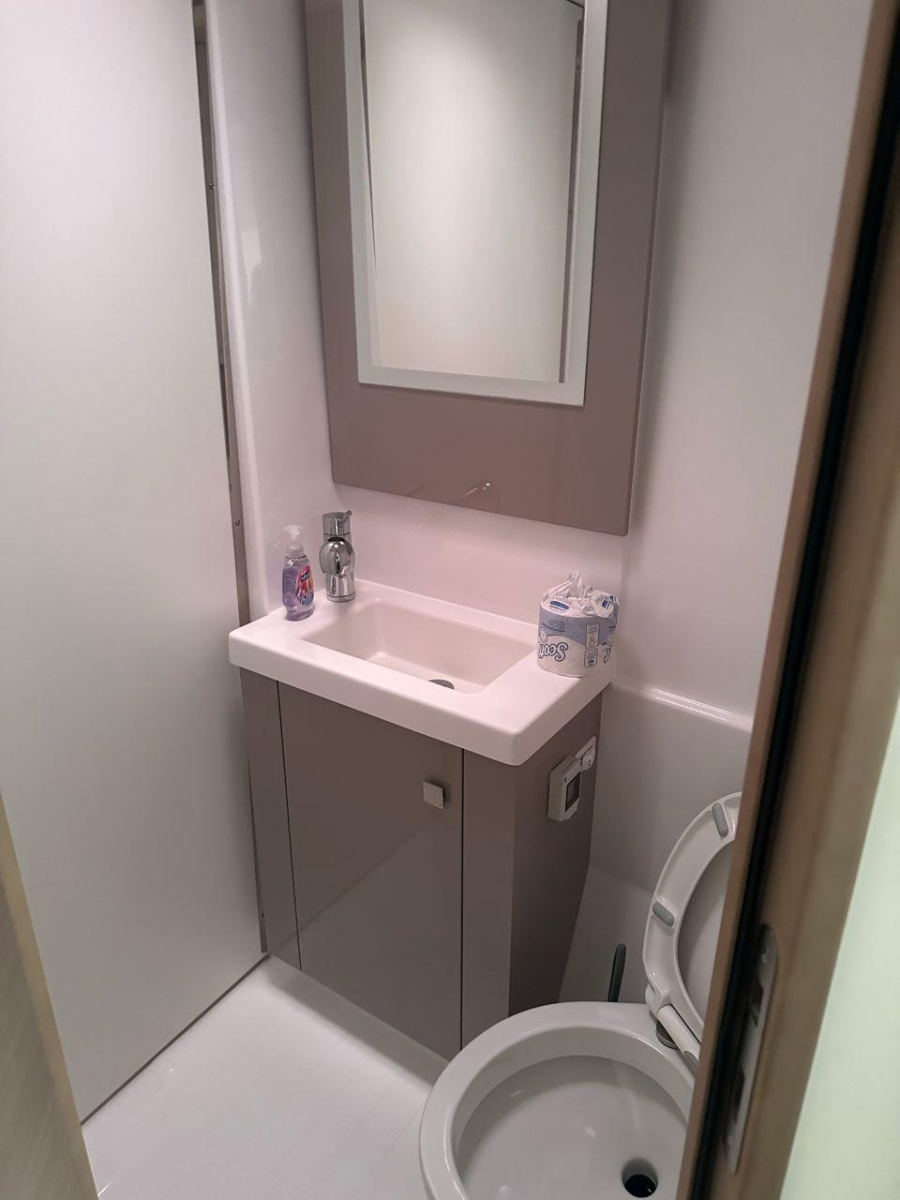 Photo #16 - Fountaine Pajot Astrea 42 Maestro (Just Live) in Nanny Cay - 36869