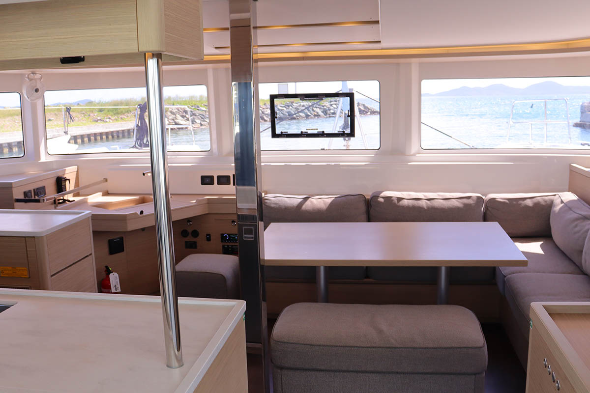 Photo #11 - Lagoon 46 - 4 + 2 cab. (Kamots) en Nanny Cay - 36954