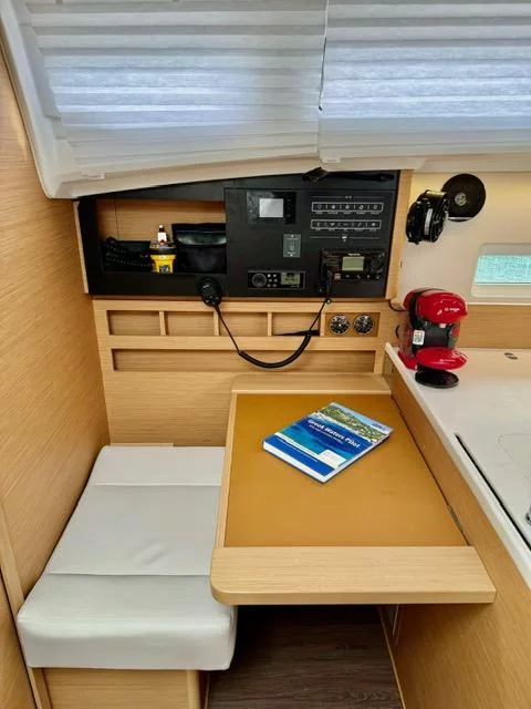 Sun Odyssey 410 - 3 cab. (Lucia)  - 11
