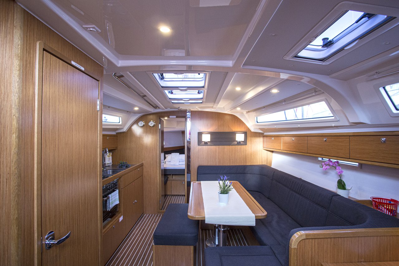 Photo #6 - Bavaria Cruiser 41 - 3 cab. (Instagram) en Zadar - 36990