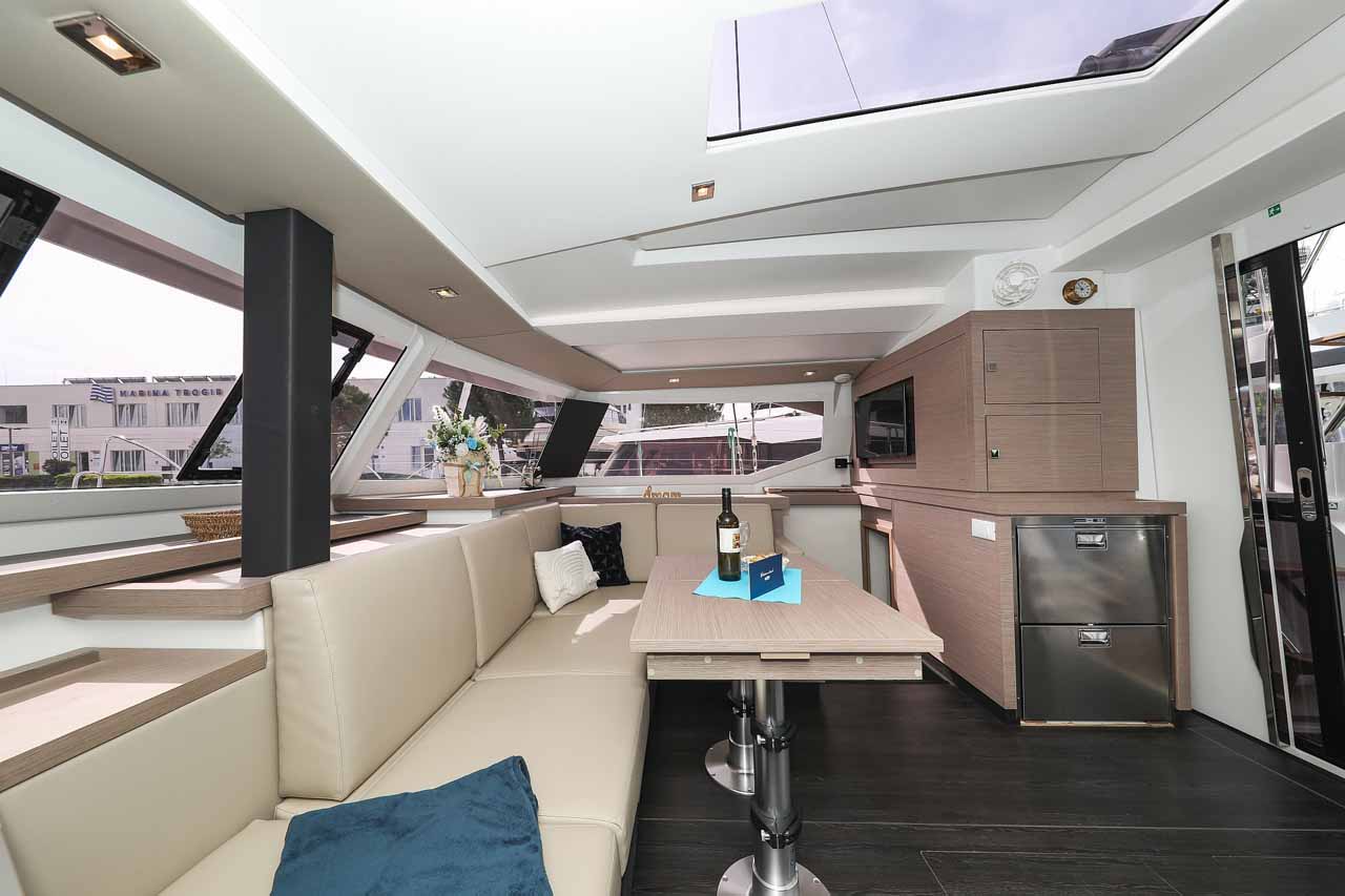 Photo #11 - Fountaine Pajot Astrea 42 - 4 + 1 cab. (Ariel) en Trogir - 36993