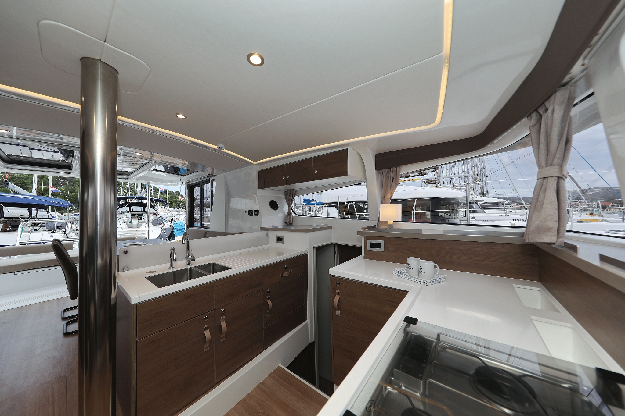 Photo #25 - Bali 4.2 - 4 + 1 cab. (Open Office) en Trogir - 36994