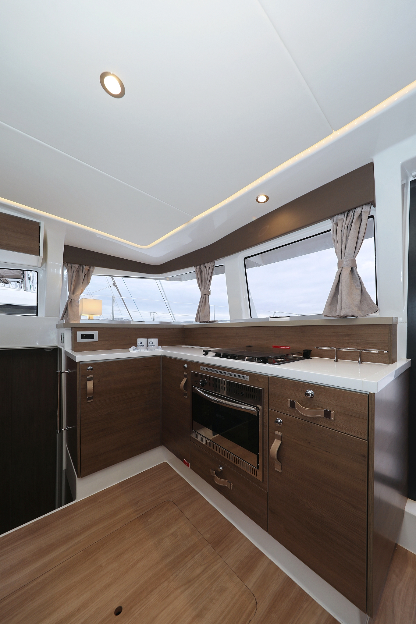 Photo #27 - Bali 4.2 - 4 + 1 cab. (Open Office) en Trogir - 36994