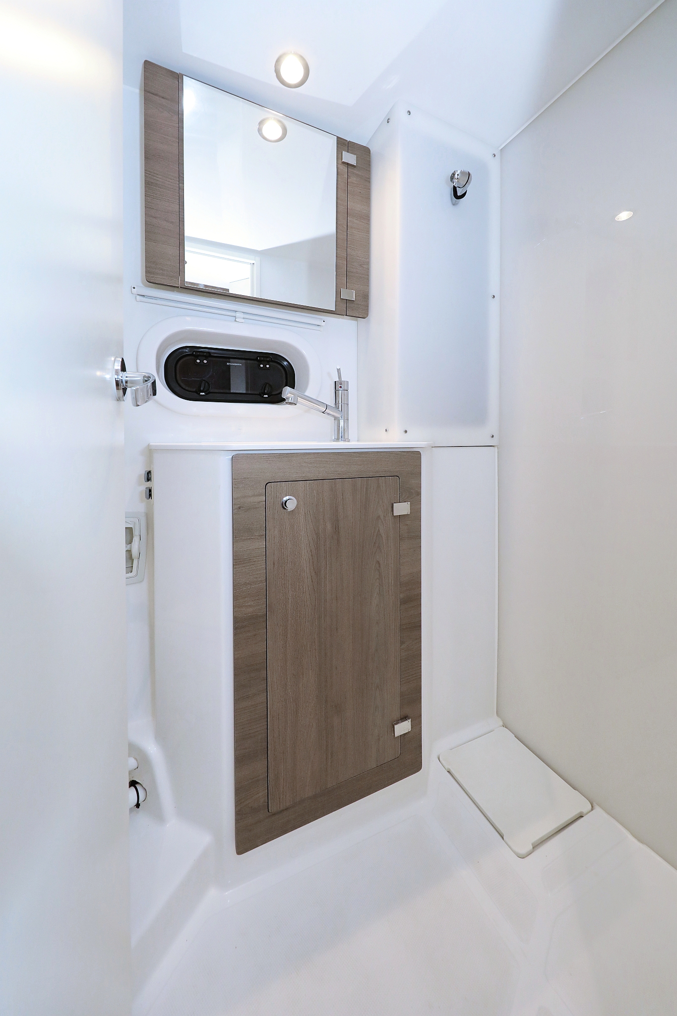 Photo #40 - Bali 4.2 - 4 + 1 cab. (Open Office) en Trogir - 36994