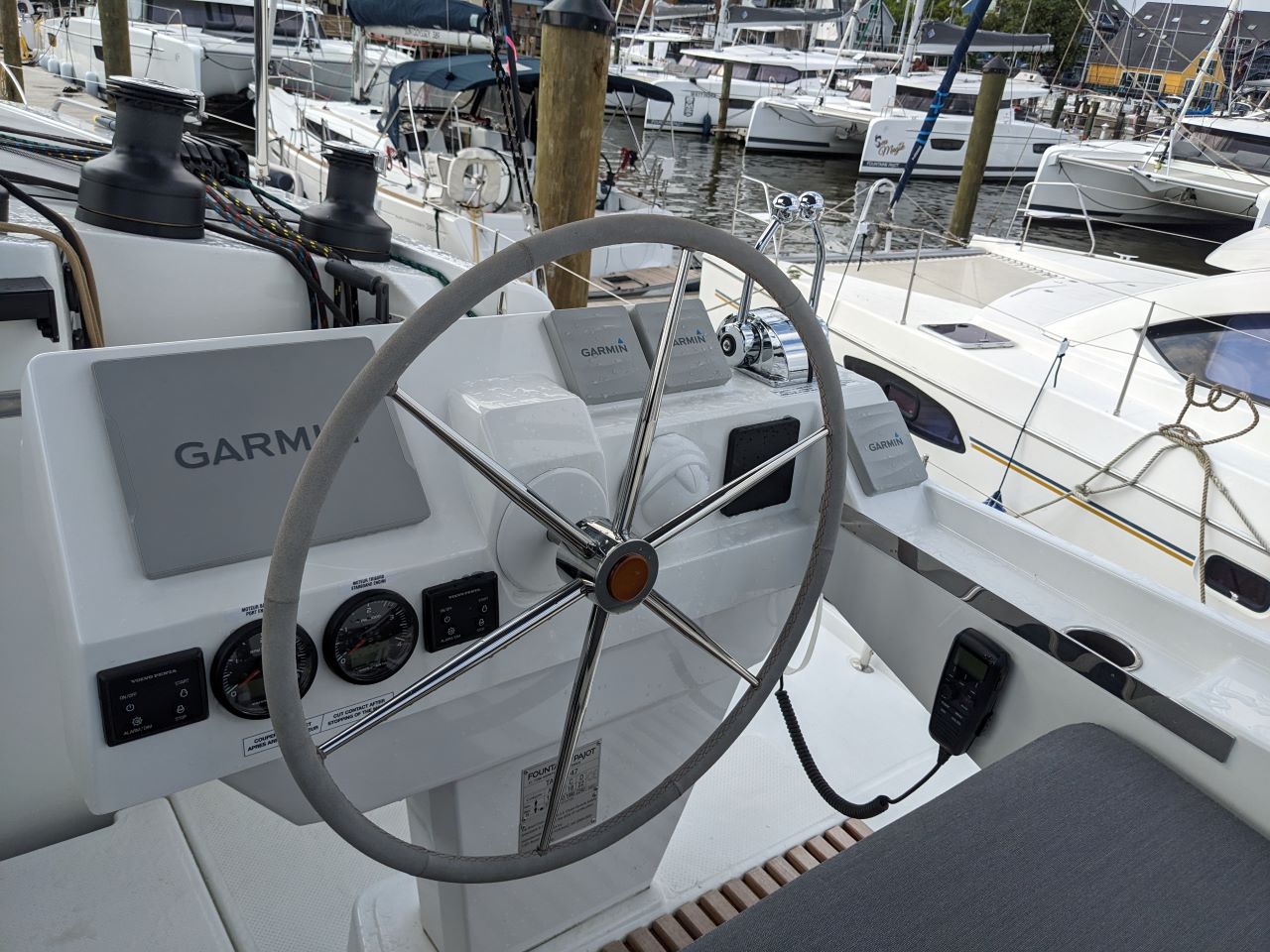 Photo #8 - Fountaine Pajot Tanna 47 - 5 cab. (Dragonfly) in Nanny Cay - 36998