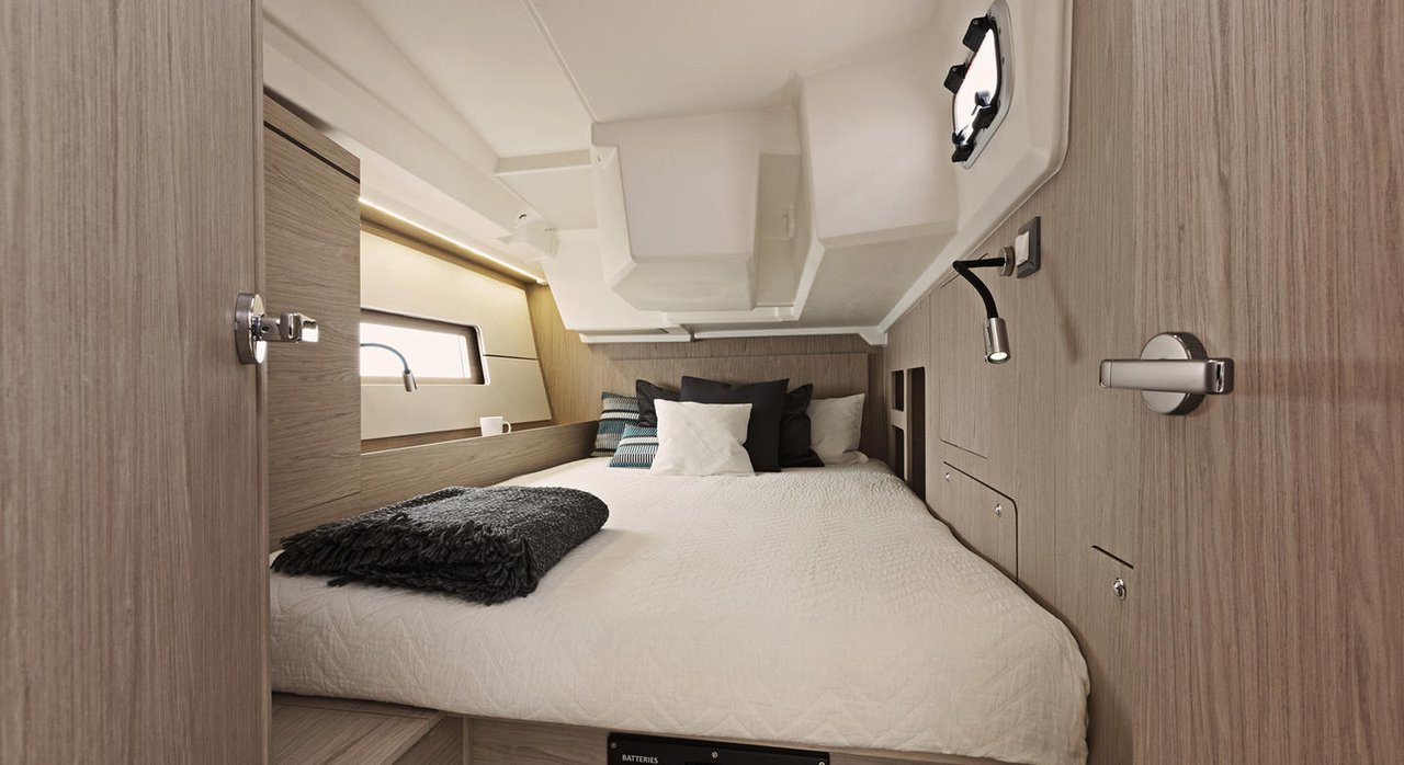 Photo #6 - Oceanis 46.1 (Gkilia Mare) in Athen - 37038