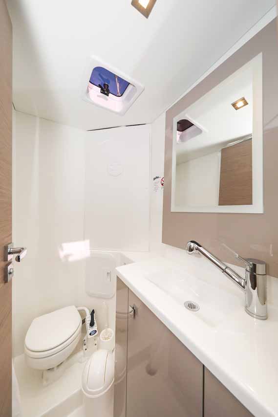 Photo #24 - Fountaine Pajot Isla 40 - 4 + 1 cab. (Orion) in Biograd - 37053