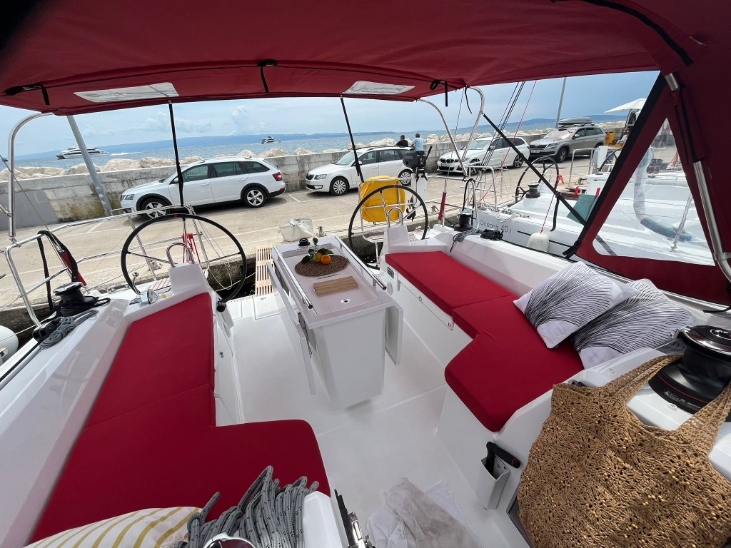 Photo #4 - Oceanis 40.1 - 3 cab. (Bibi One) in Split - 37057