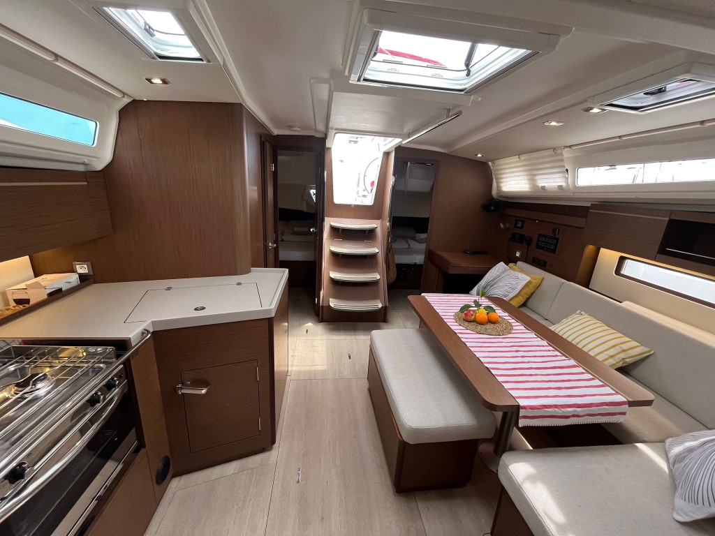 Photo #13 - Oceanis 40.1 - 3 cab. (Bibi One) in Split - 37057