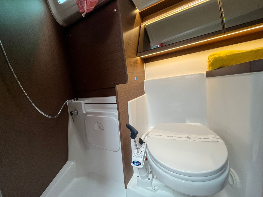 Photo #18 - Oceanis 40.1 - 3 cab. (Bibi One) in Split - 37057