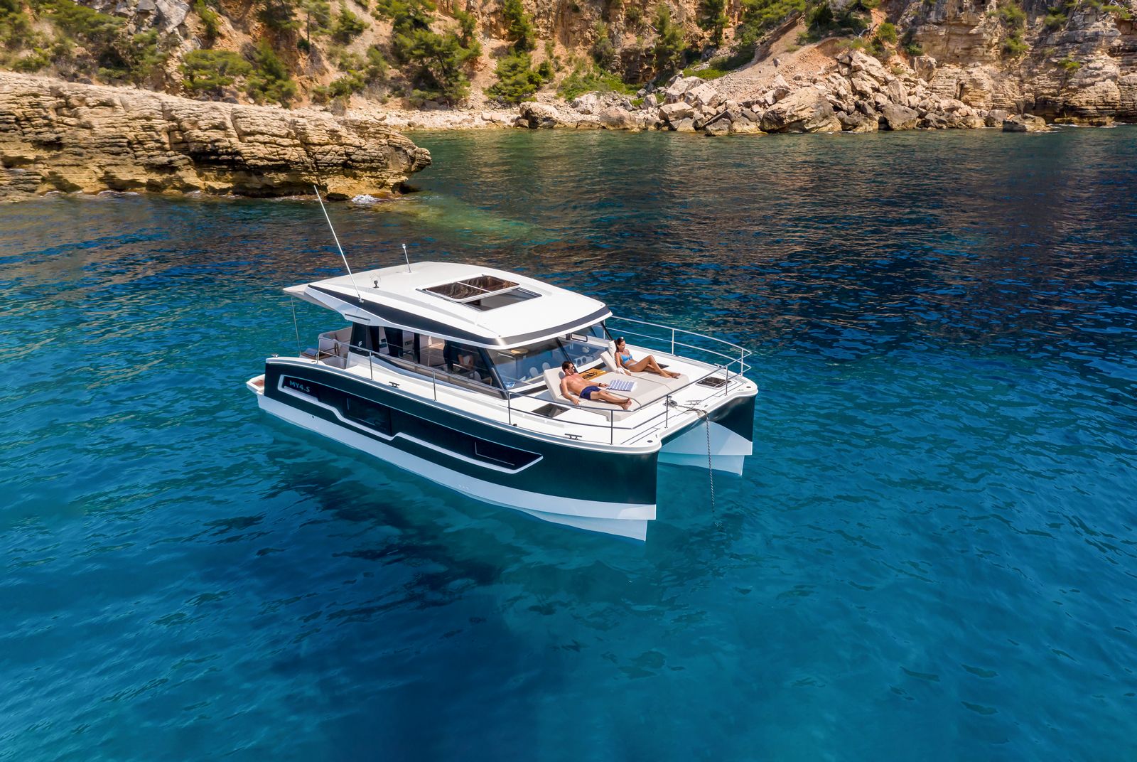 Photo #8 - Fountaine Pajot MY4.S - Maestro (Seas The Day) in Marseille - 37059