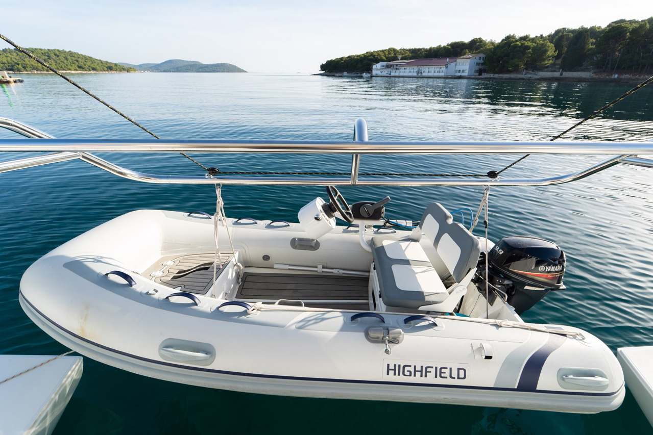 Photo #4 - Lagoon 42 OW (Woo Woo) in Sibenik - 37073