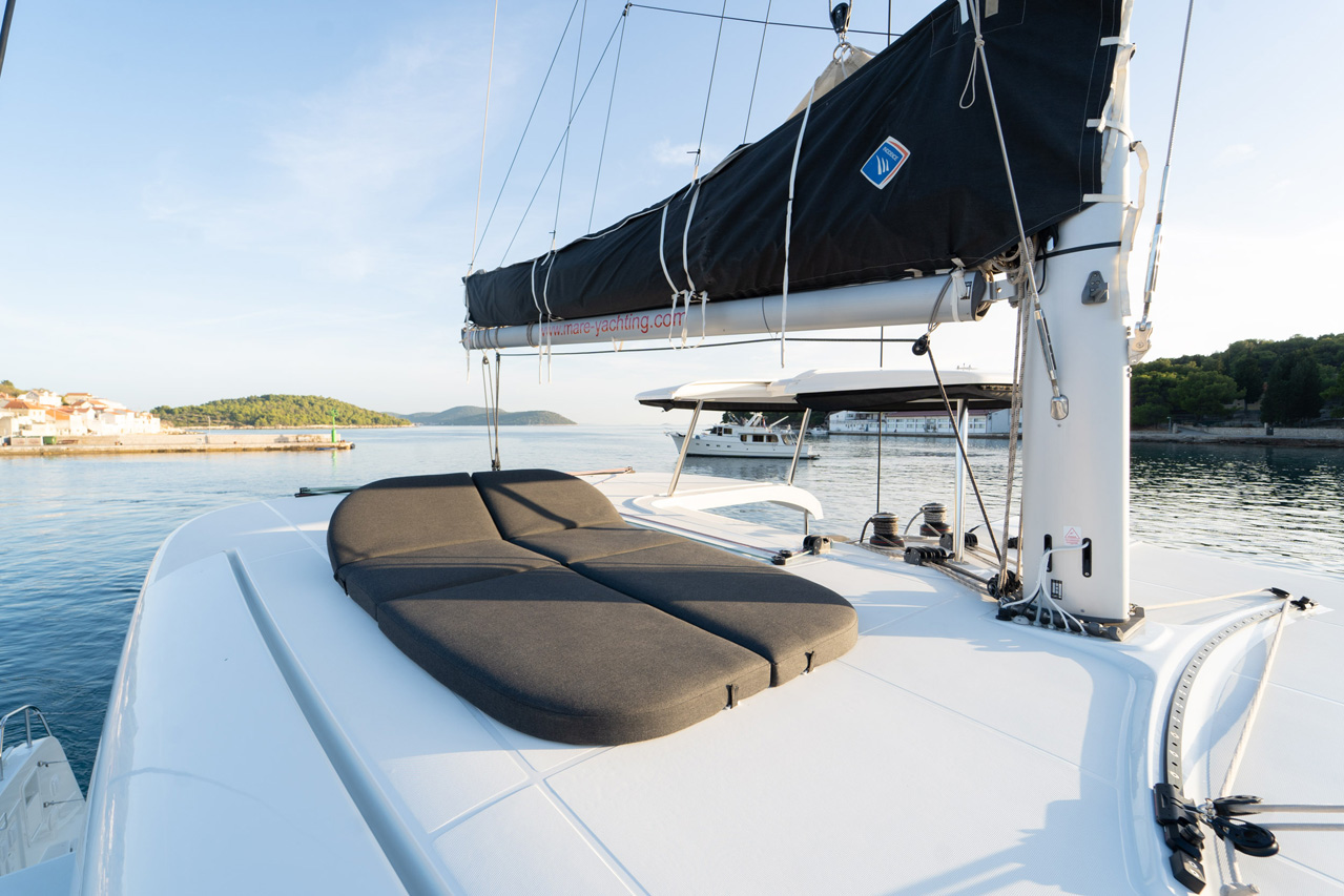 Photo #9 - Lagoon 42 OW (Woo Woo) in Sibenik - 37073