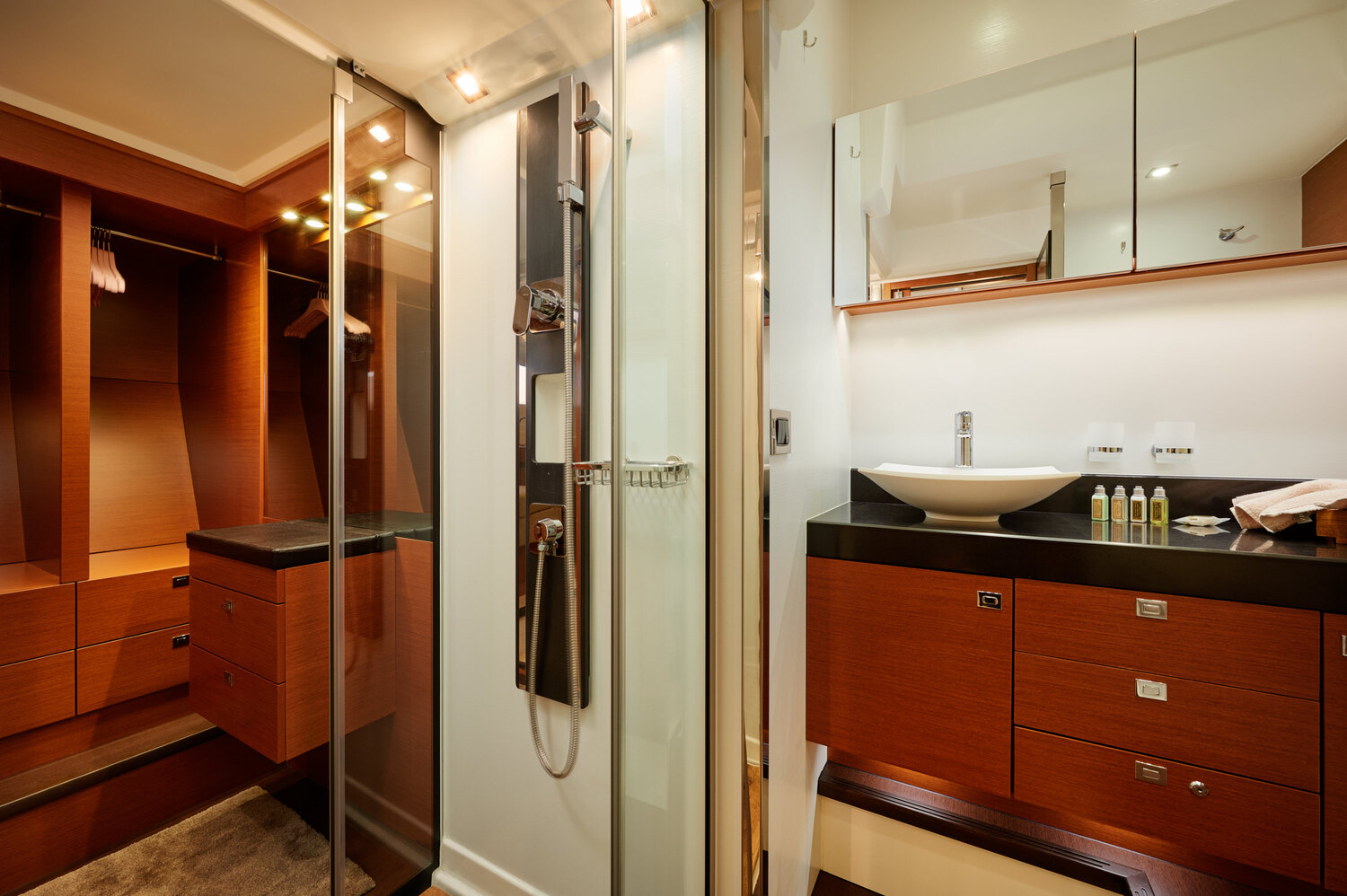 Photo #13 - Prestige 550 Flybridge (Rock) en Podstrana - 37123