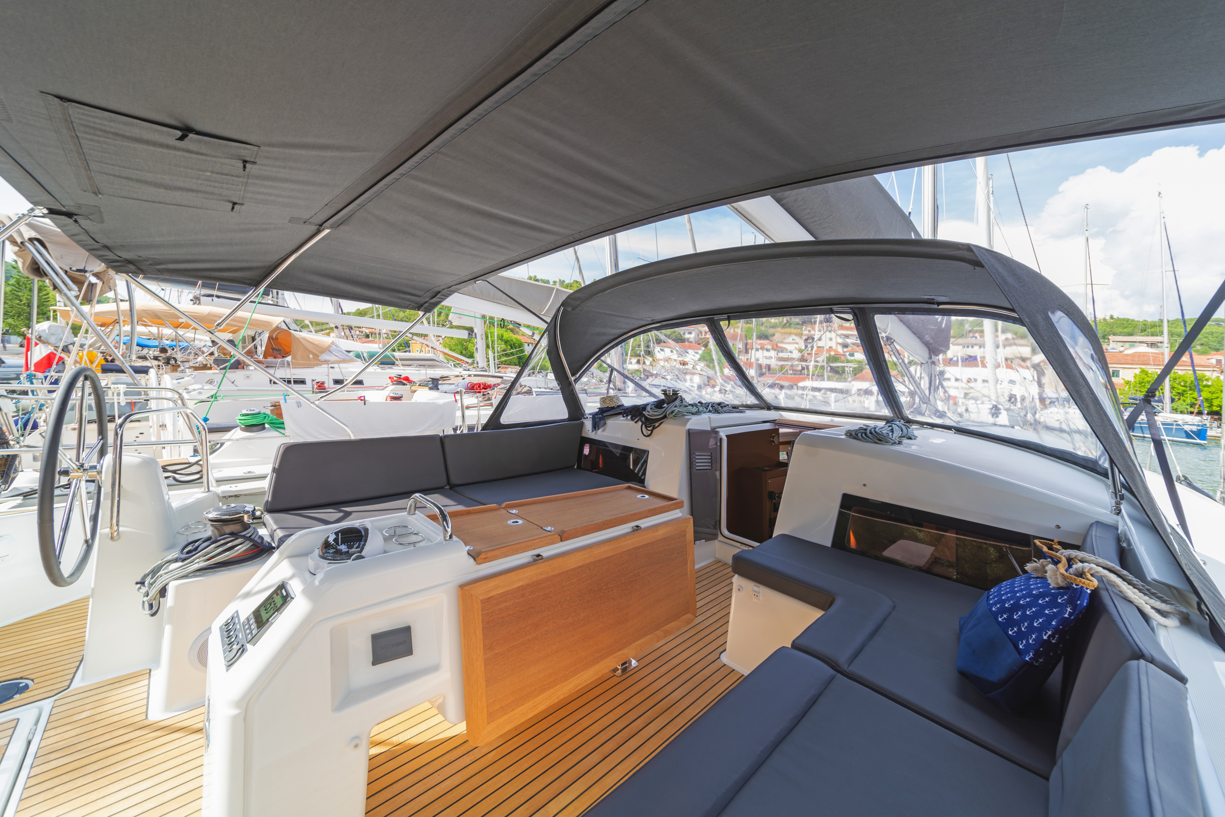 Photo #9 - Sun Odyssey 490 - 5 + 1 cab. (First Ride) in Skradin  - 37135