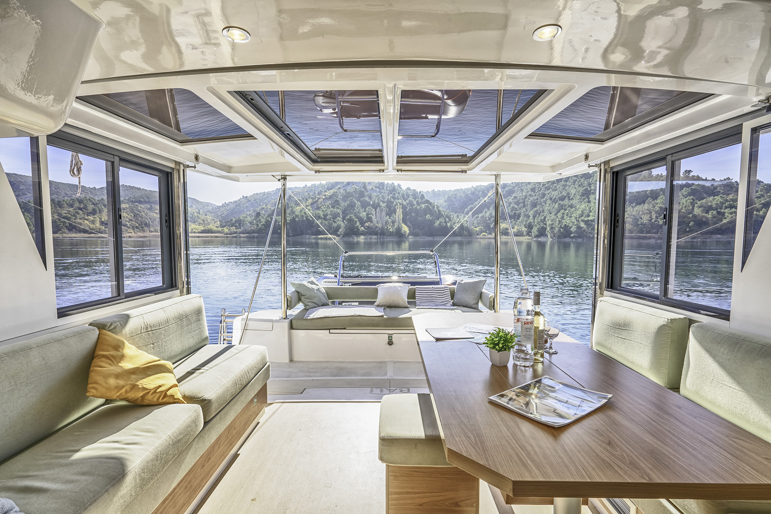 Photo #13 - Bali 4.2 - 4 + 1 cab. (First Spark) en Skradin - 37145