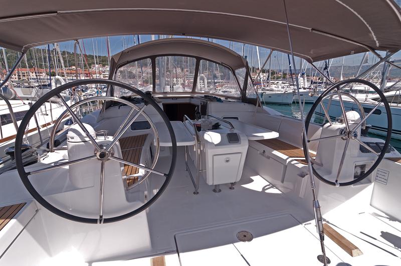 Photo #4 - Sun Odyssey 469 (South Kiss) in Split - 37148