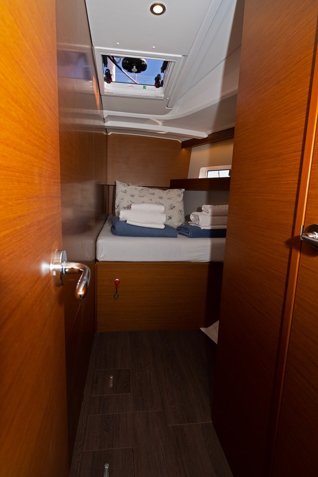 Photo #8 - Sun Odyssey 490 - 4 + 1 cab. (Mystic Kiss) en Split - 37150