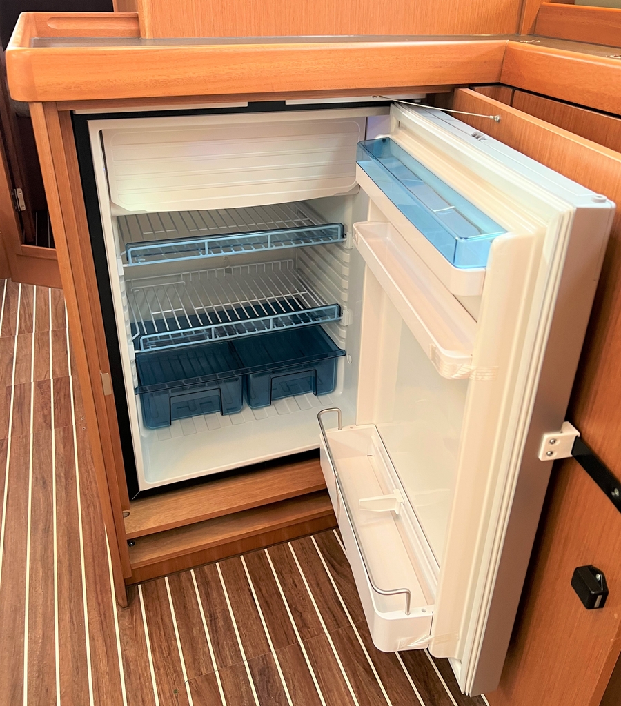 Photo #9 - Bavaria Cruiser 46 - 4 cab. (Sunset Breeze) in Split - 37151