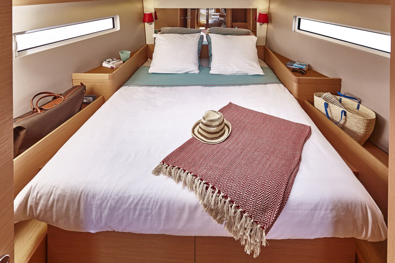 Photo #8 - Sun Odyssey 440 (Sea Friends) in Gocek - 37157