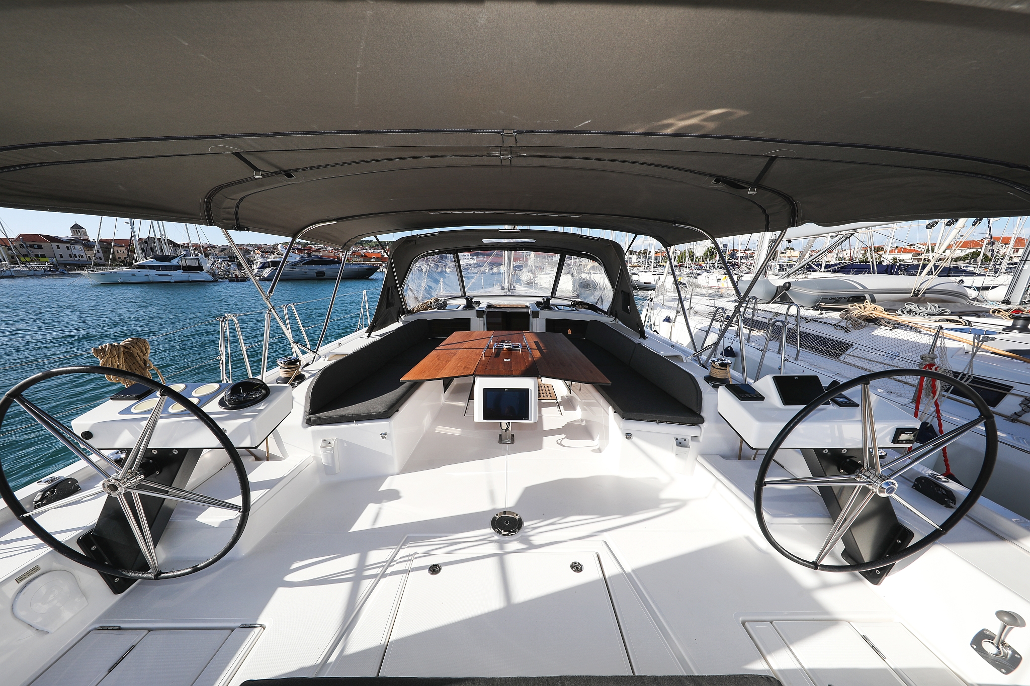 Photo #4 - Dufour 530 - 6 cab. (Kasper) in Vodice - 37160