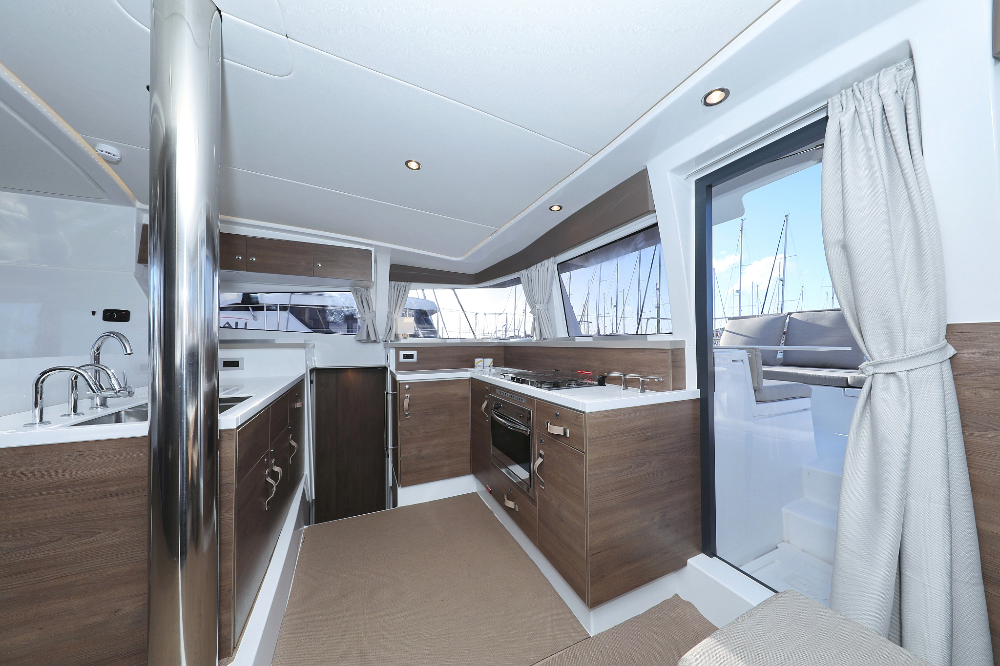 Photo #19 - Bali 4.2 - 4 + 1 cab. (Aurora) en Vodice - 37161
