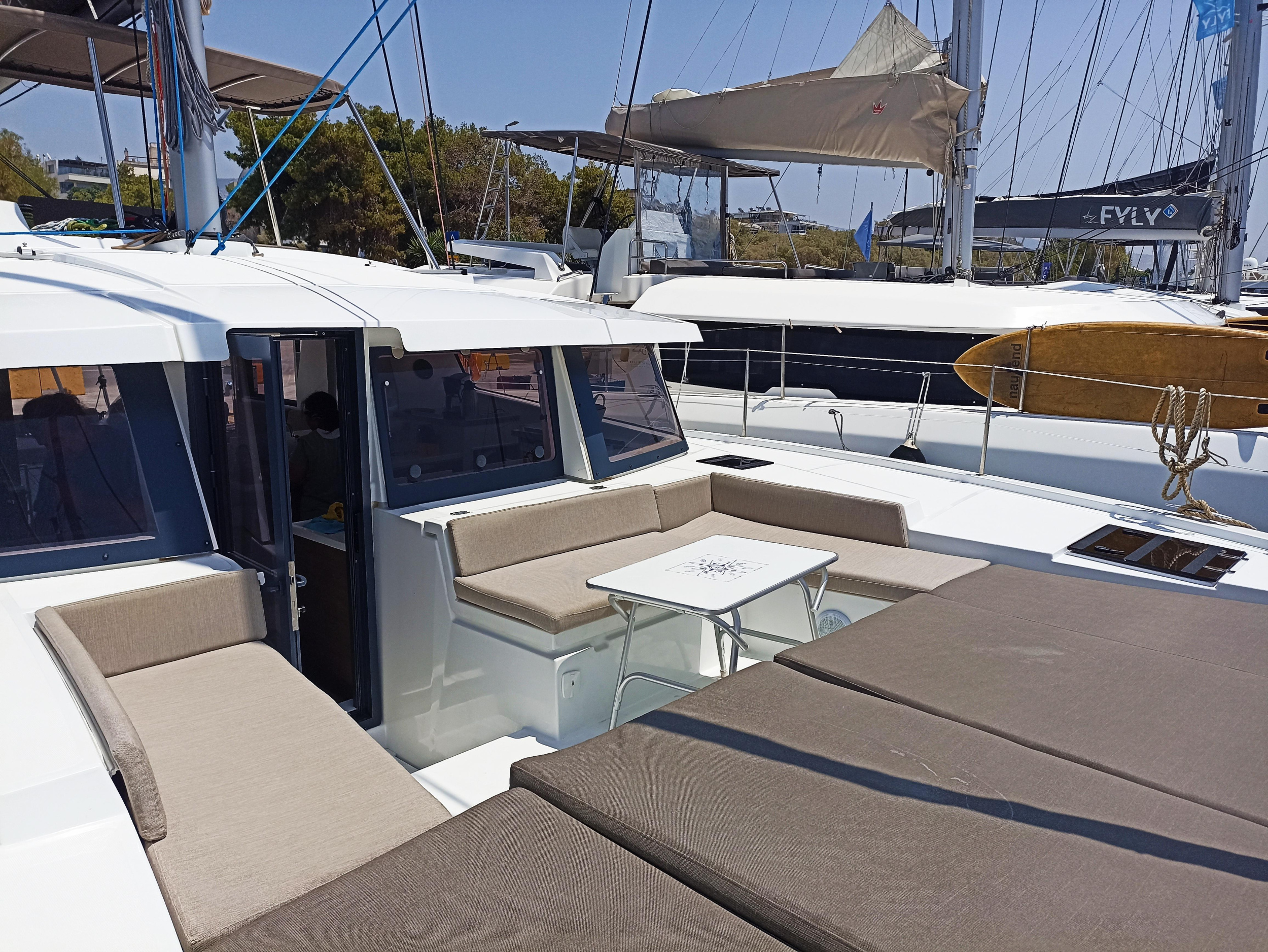 Photo #14 - Bali 4.2 (Mare Blu) in Athens - 37162