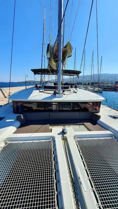 Photo #5 - Lagoon 450 F - 4 + 1 cab. (Isma) en Lefkada - 37164