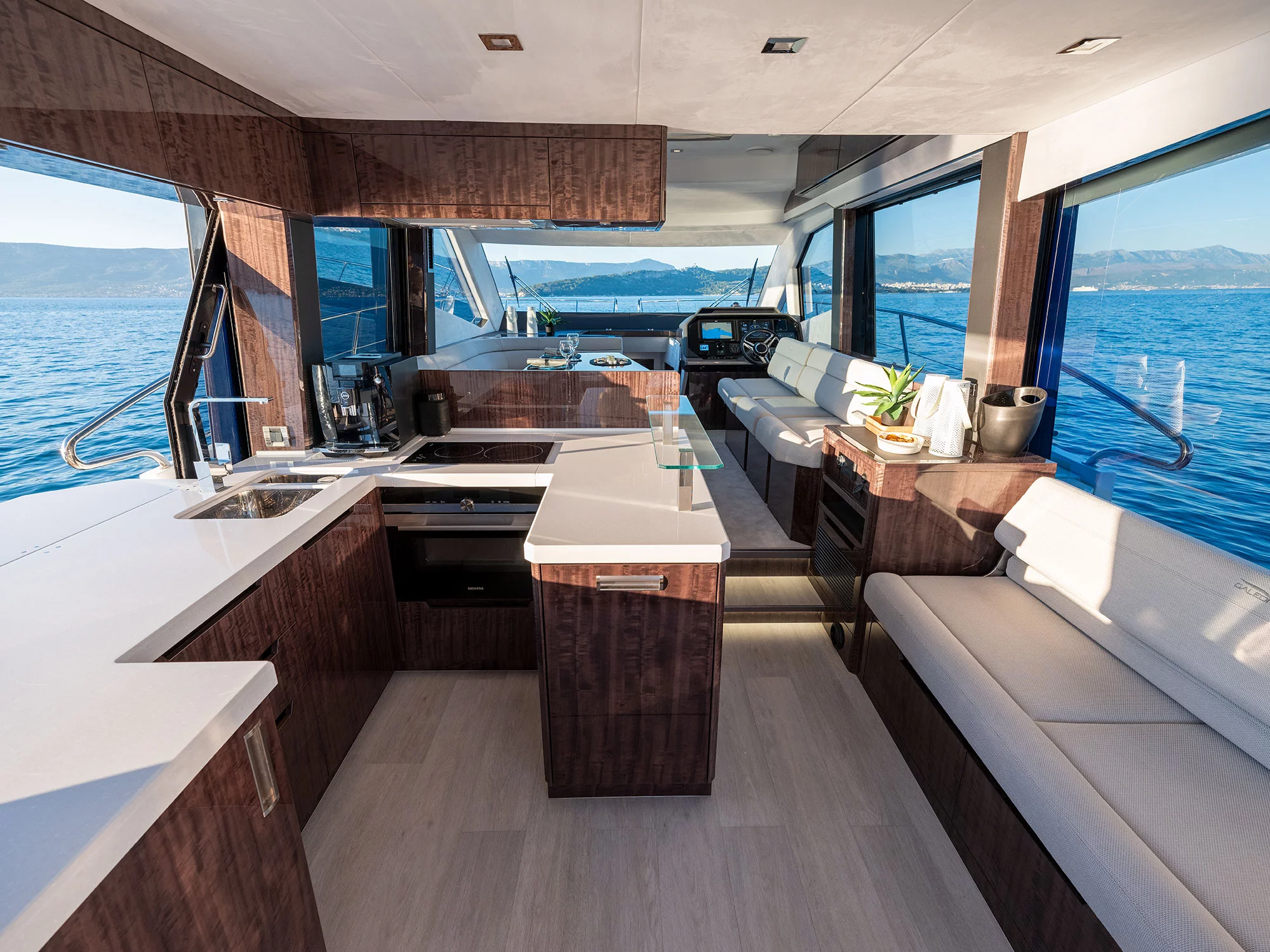 Galeon 500 Fly - 3 cab. (Champ Atlantis)  - 10