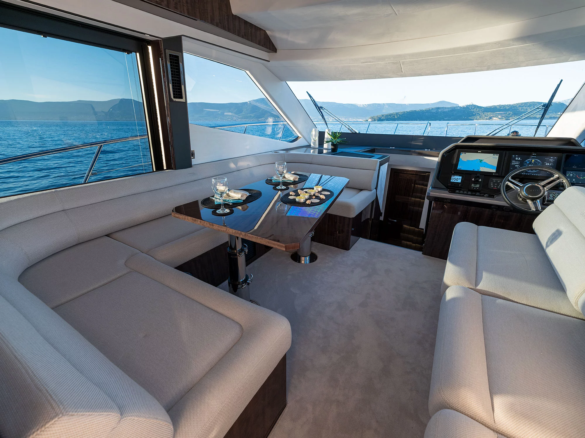 Galeon 500 Fly - 3 cab. (Champ Atlantis)  - 11