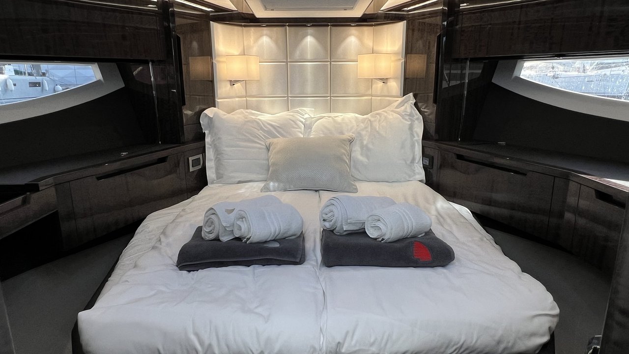 Photo #31 - Galeon 500 Fly - 3 cab. (Champ Atlantis) en Kastela - 37174