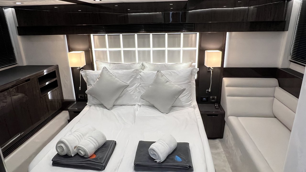 Photo #33 - Galeon 500 Fly - 3 cab. (Champ Atlantis) en Kastela - 37174