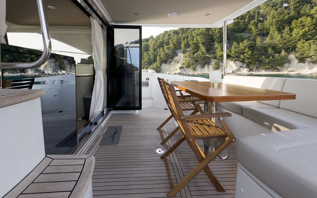 Photo #11 - Azimut 55 Fly (Be Happy) en Kastela - 37179