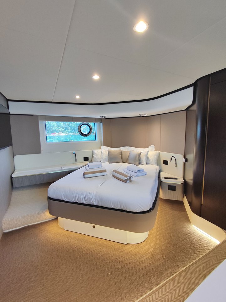 Photo #19 - Azimut 55 Fly (Be Happy) en Kastela - 37179