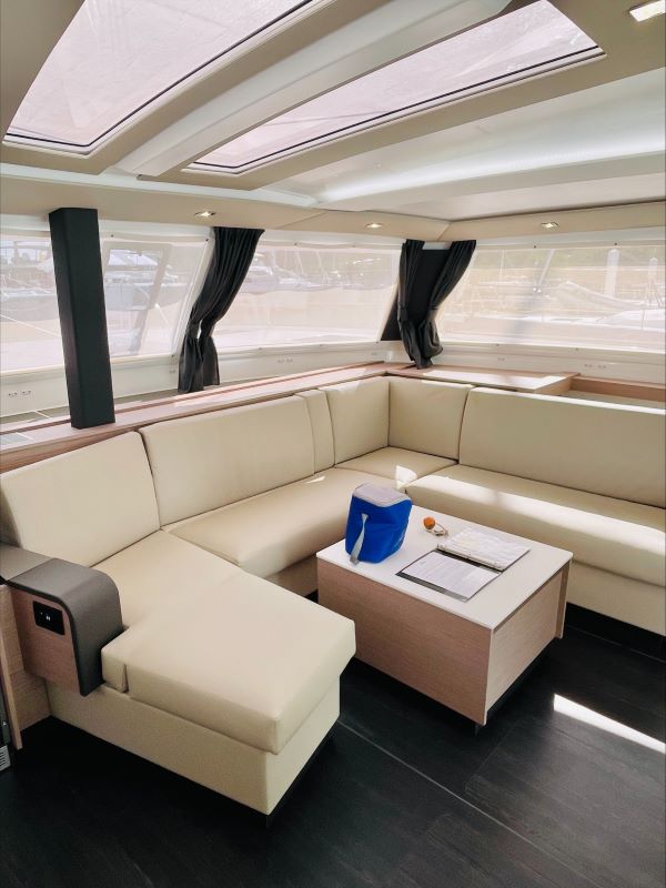 Photo #7 - Fountaine Pajot Tanna 47 - 5 cab. (Runny Babbit) in Nanny Cay - 37186