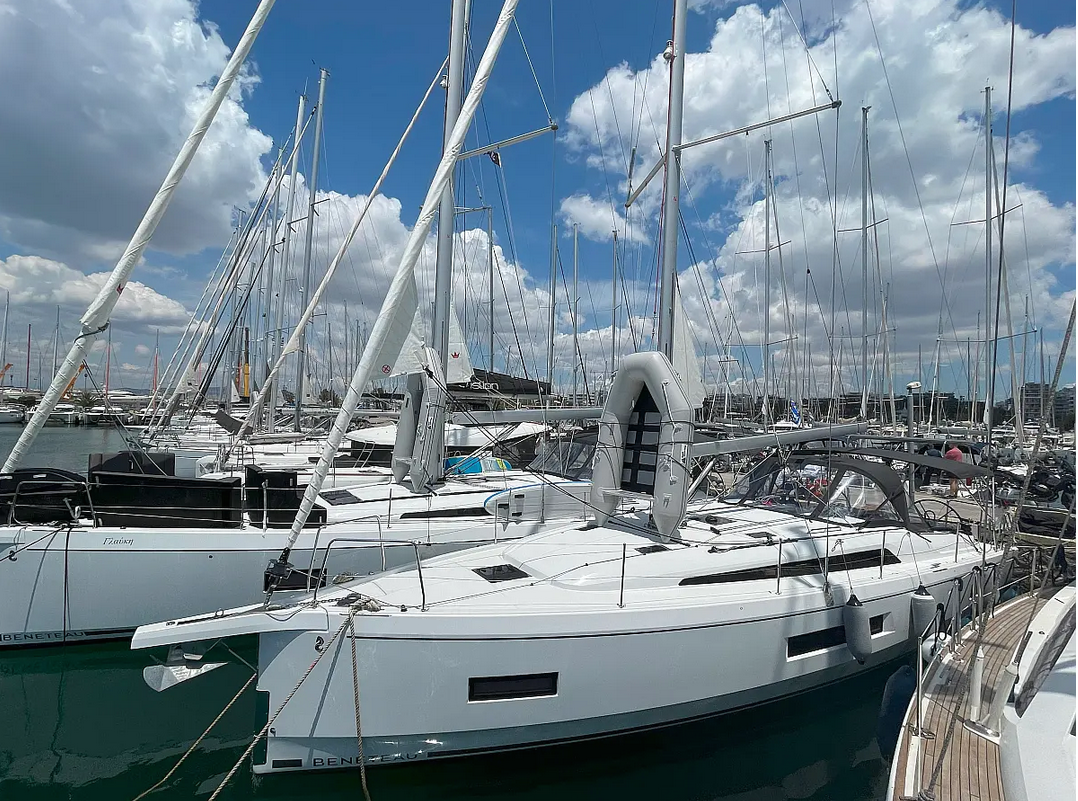 Photo #3 - Oceanis 40.1 (Neda) en Atenas - 37218