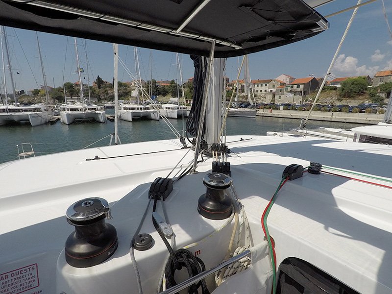 Photo #7 - Lagoon 42 - 4 + 2 cab. (Abba) in Sibenik - 37240