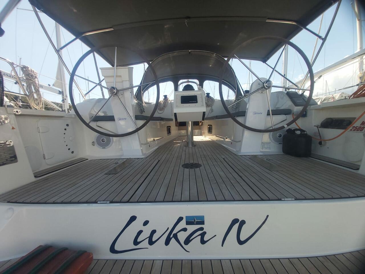 Photo #6 - Bavaria Cruiser 41 - 3 cab. (Livka IV) in Split - 37244