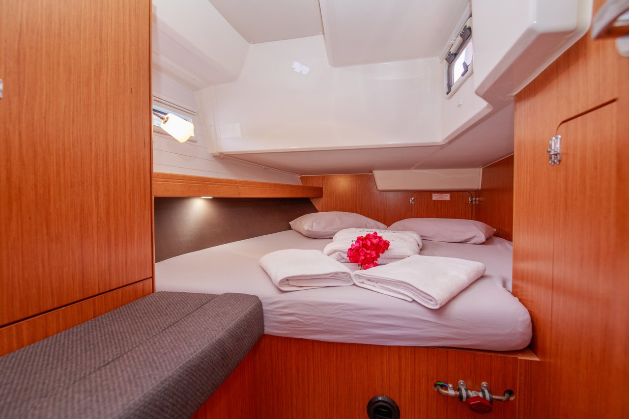 Photo #18 - Bavaria Cruiser 41 - 3 cab. (Tangram) in Fethiye - 37246
