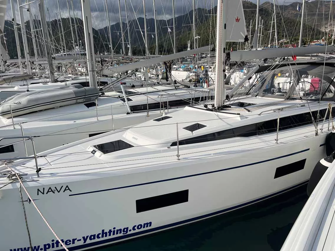Bavaria C42 (Nava)  - 5