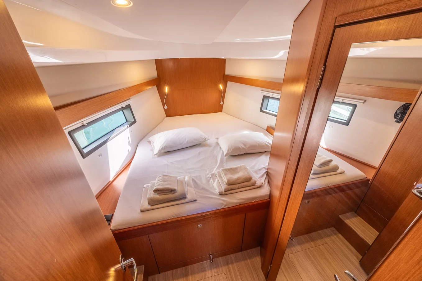 Bavaria C42 (Arian)  - 12
