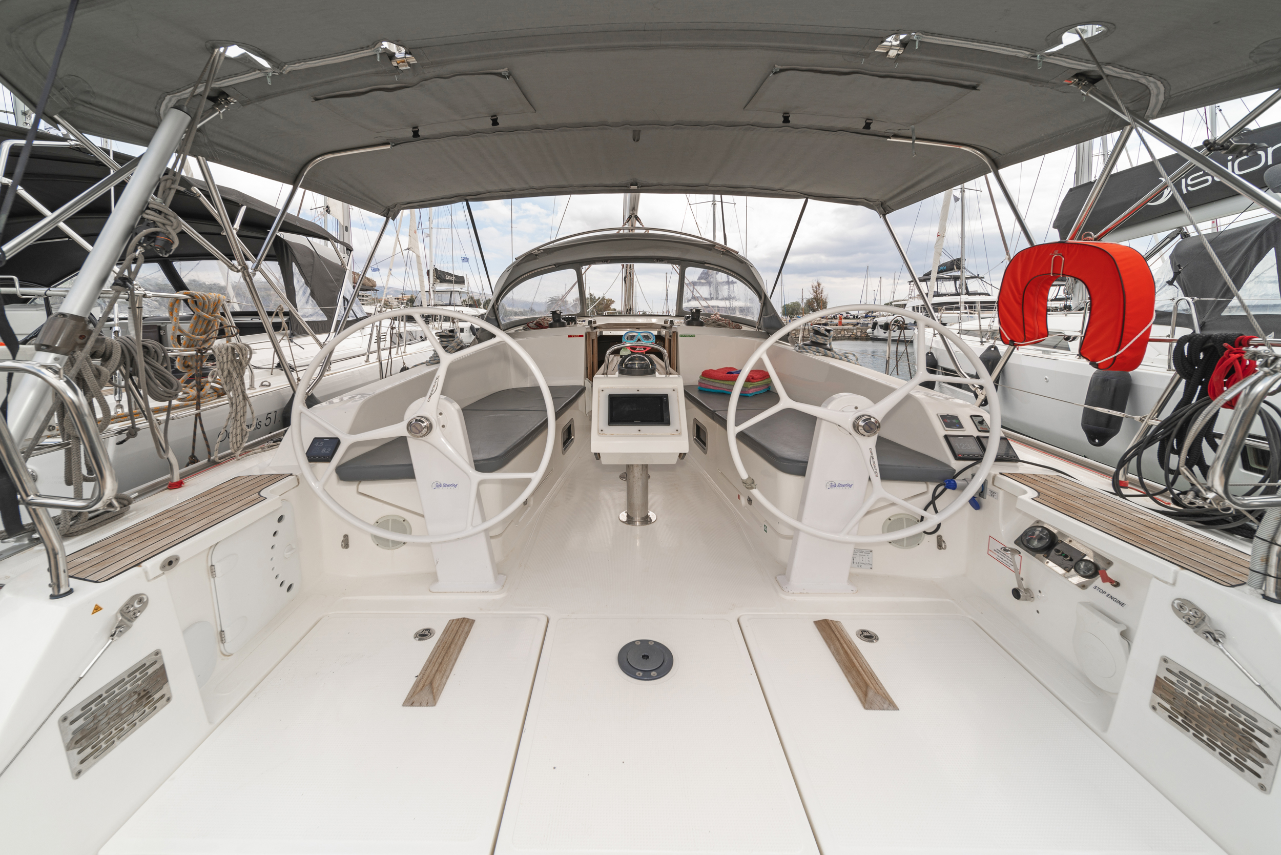 Photo #10 - Bavaria Cruiser 41 - 3 cab. (Blue Pearl) en Atenas - 37268
