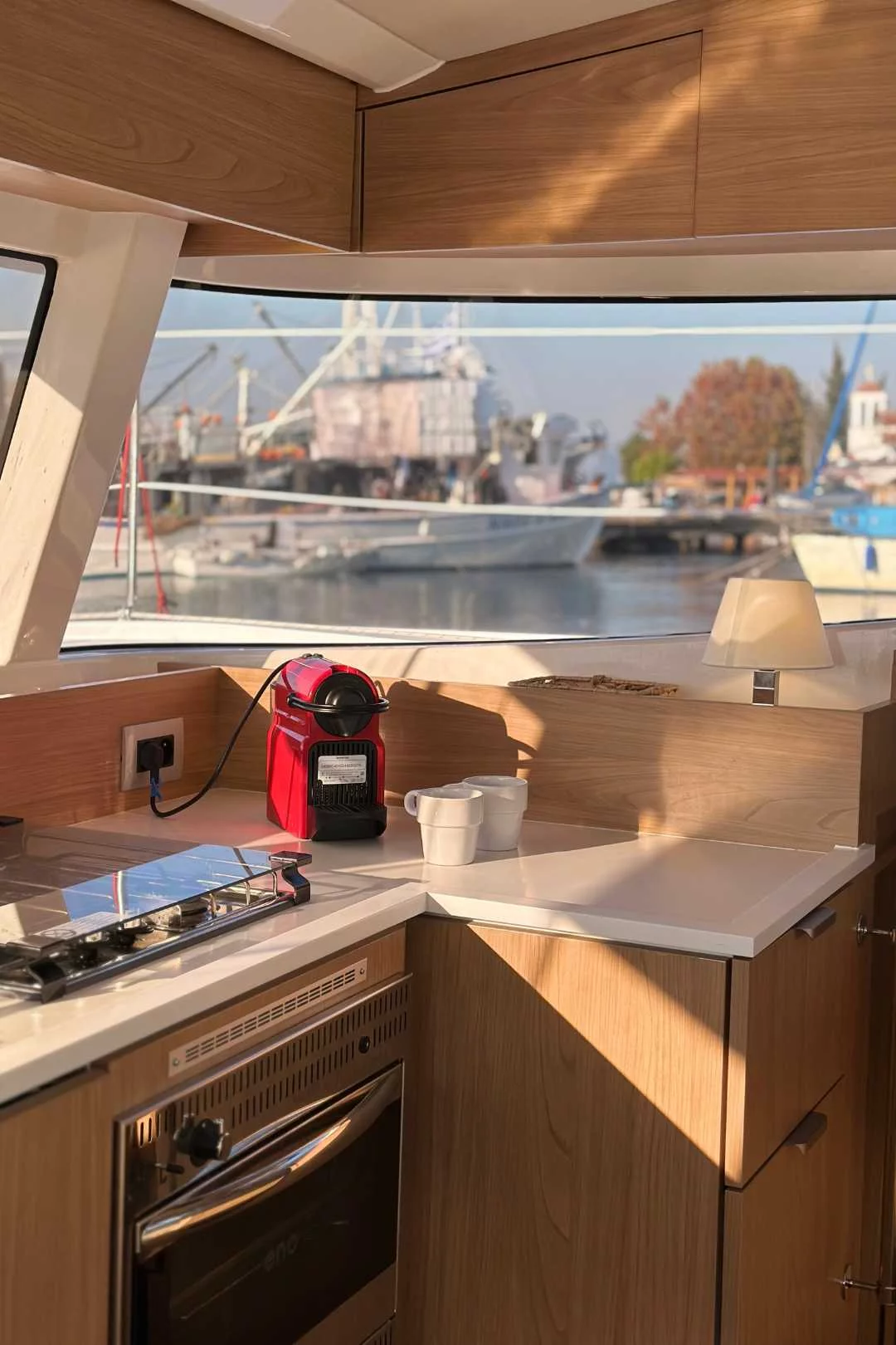 Bali Catsmart - 4 + 2 cab. (Northcat 38)  - 11